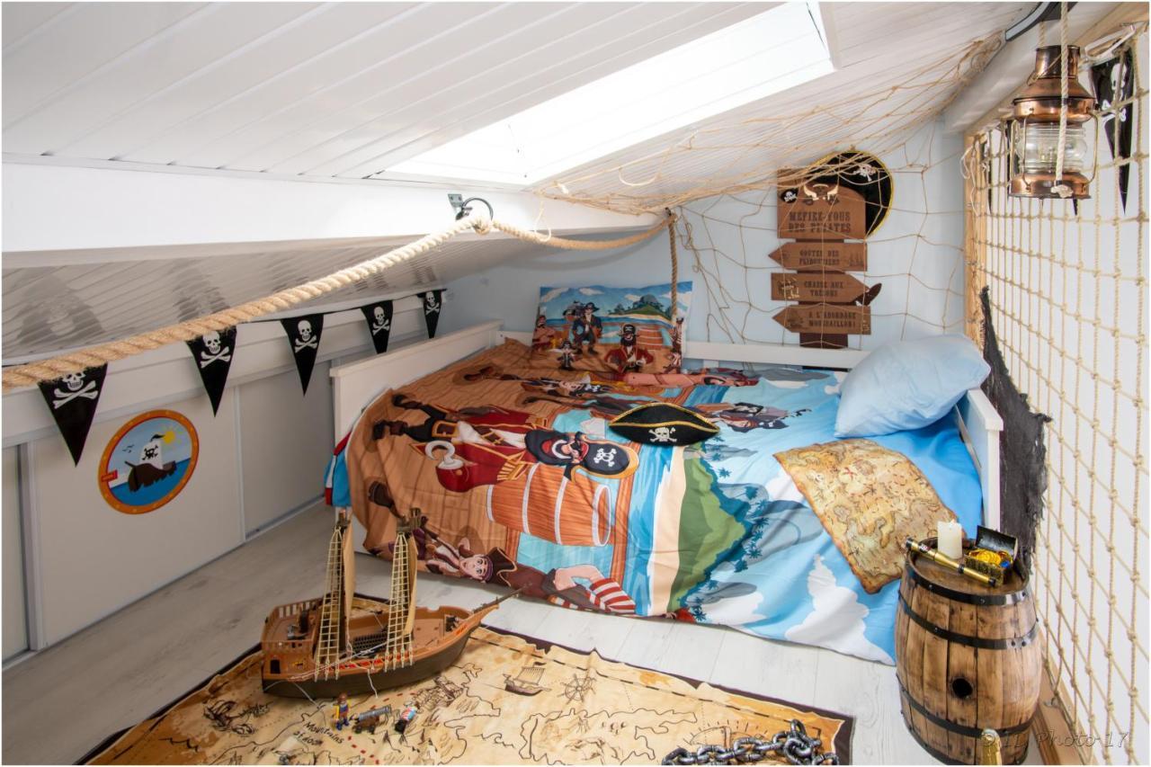 "Le Pirate Beneze"Gite Insolite,Situation Ideale,Accueil Attentionne Trizay Exteriér fotografie